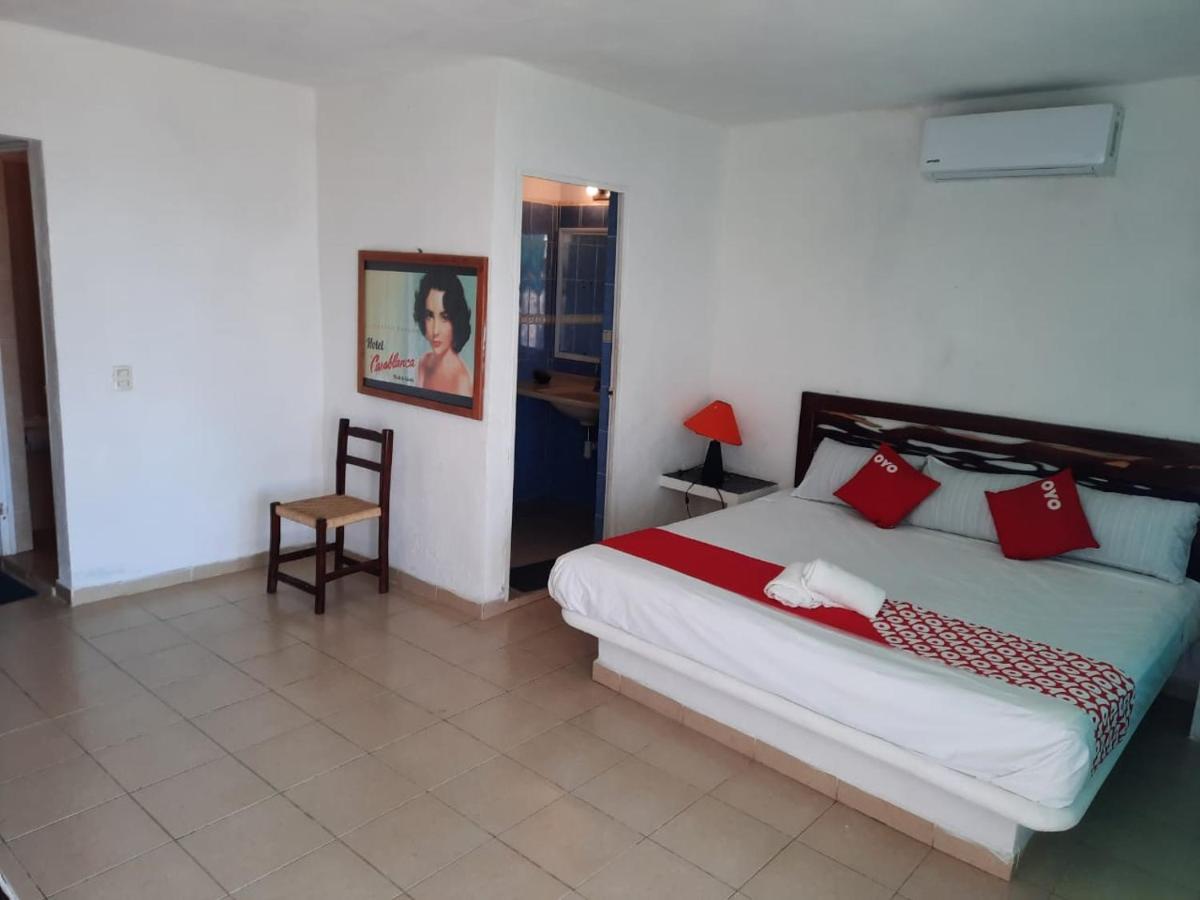 Hotel Paraiso Casa Blanca 피에 데 라 쿠에스타 외부 사진