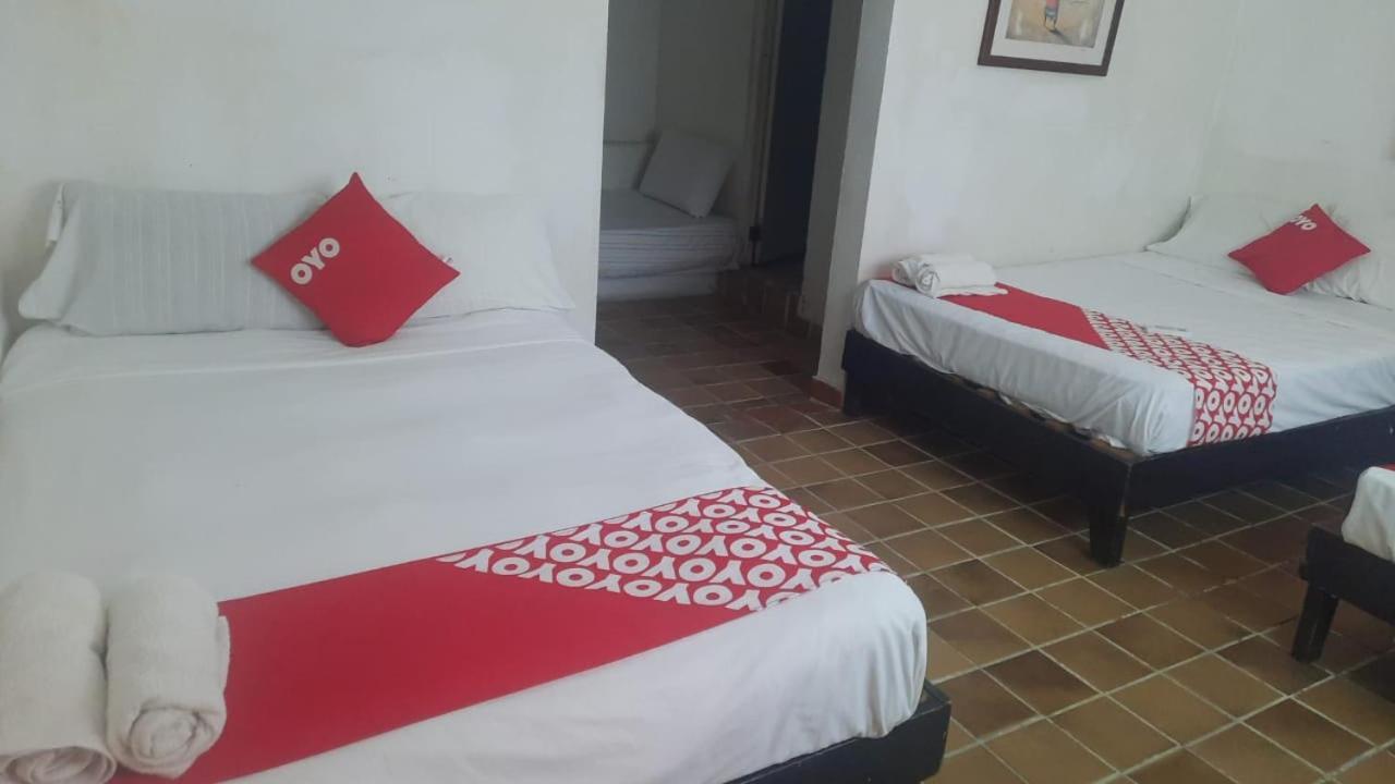 Hotel Paraiso Casa Blanca 피에 데 라 쿠에스타 외부 사진