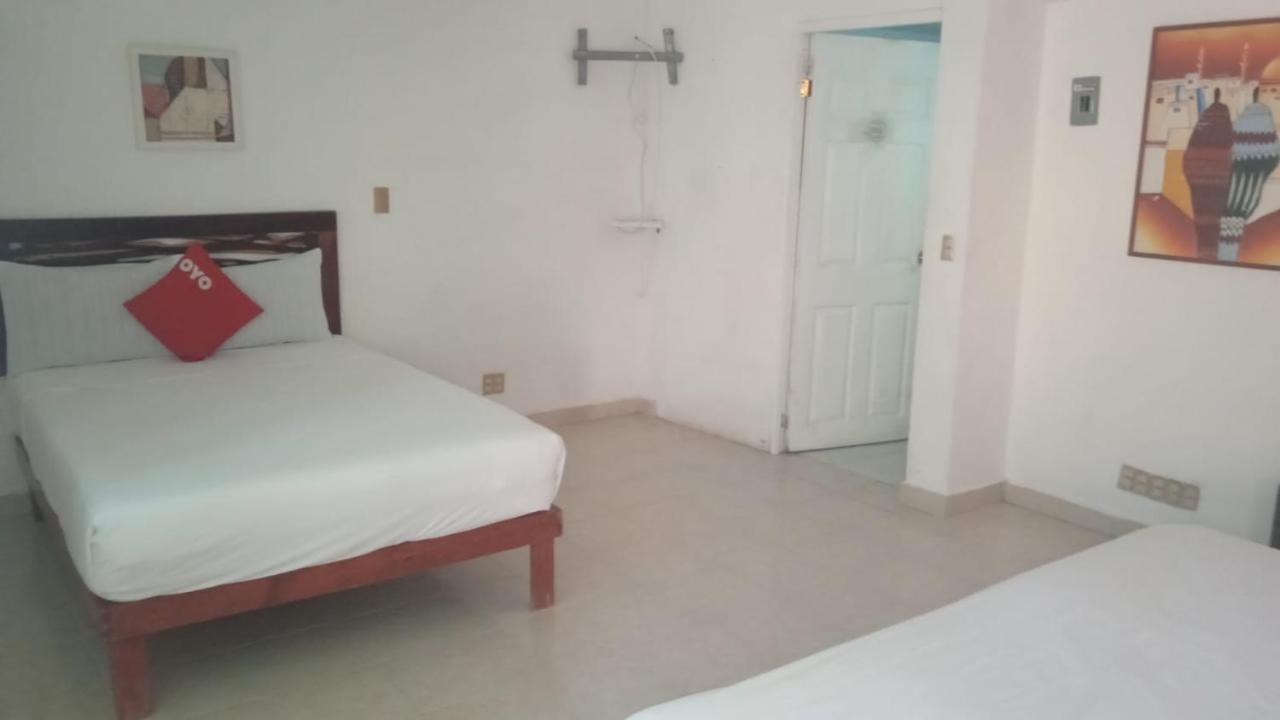 Hotel Paraiso Casa Blanca 피에 데 라 쿠에스타 외부 사진
