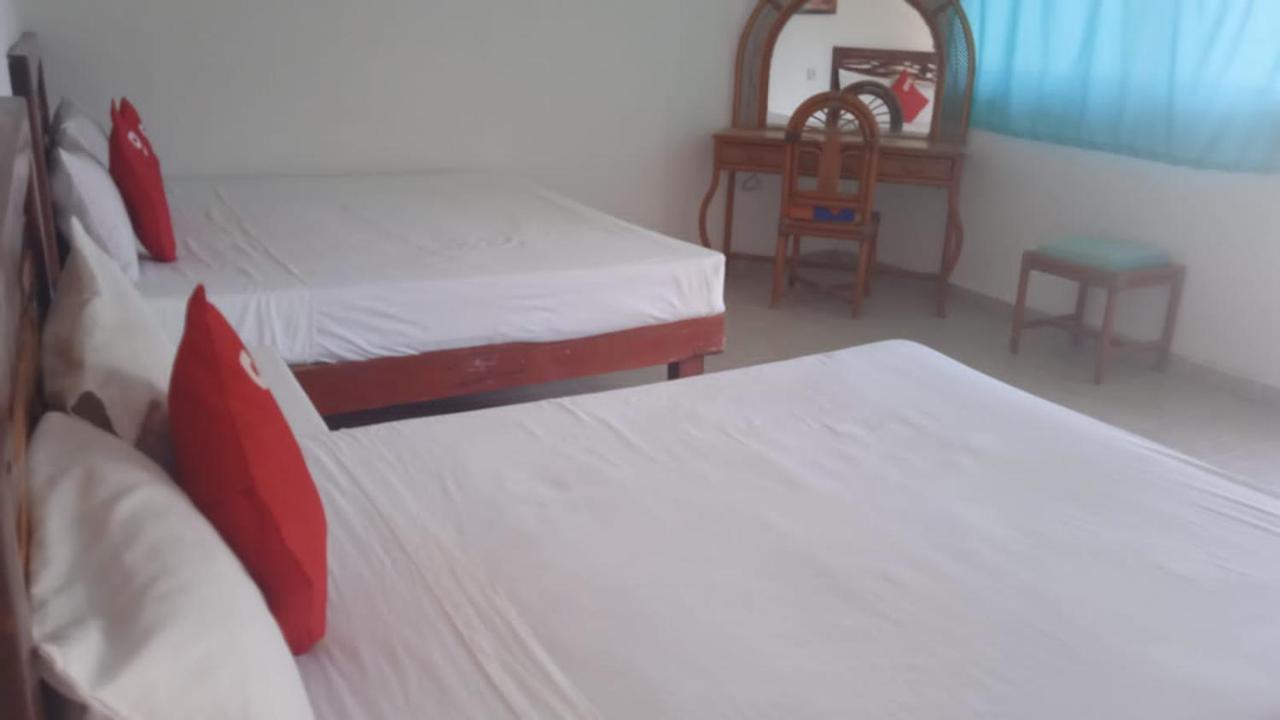 Hotel Paraiso Casa Blanca 피에 데 라 쿠에스타 외부 사진